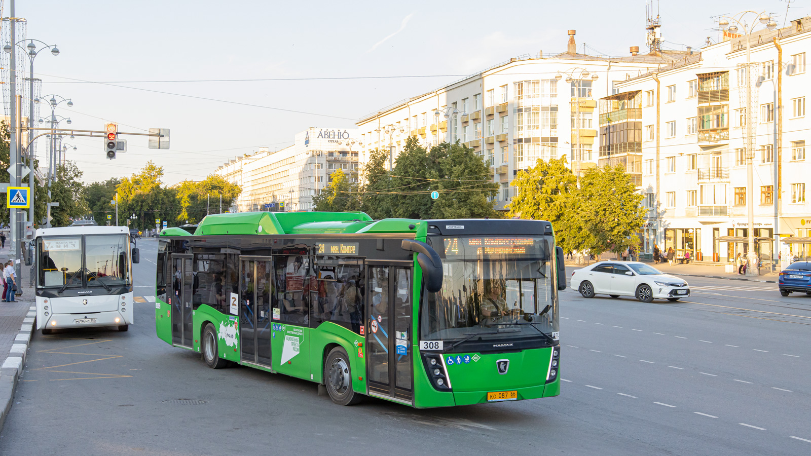Свердловская область, НефАЗ-5299-40-57 (CNG) № 308