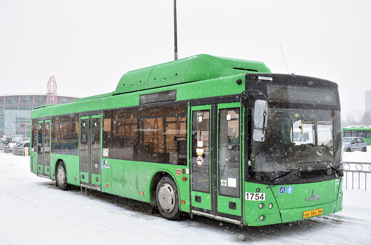Свердловская область, МАЗ-203.L65 № 1754