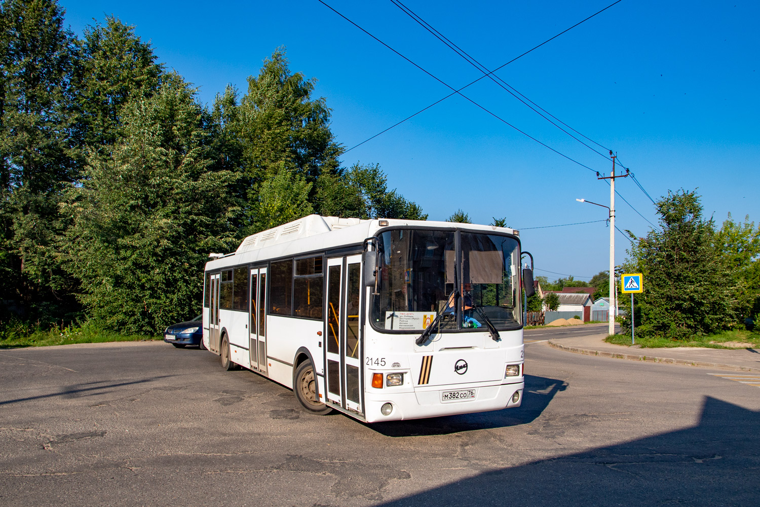 Ярославская область, ЛиАЗ-5256.57 № М 382 СО 76