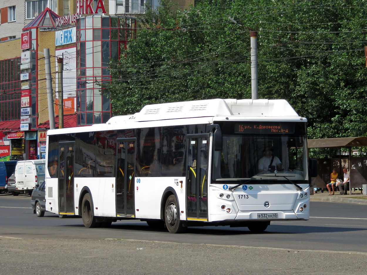 Кировская область, ЛиАЗ-5292.67 (CNG) № х713