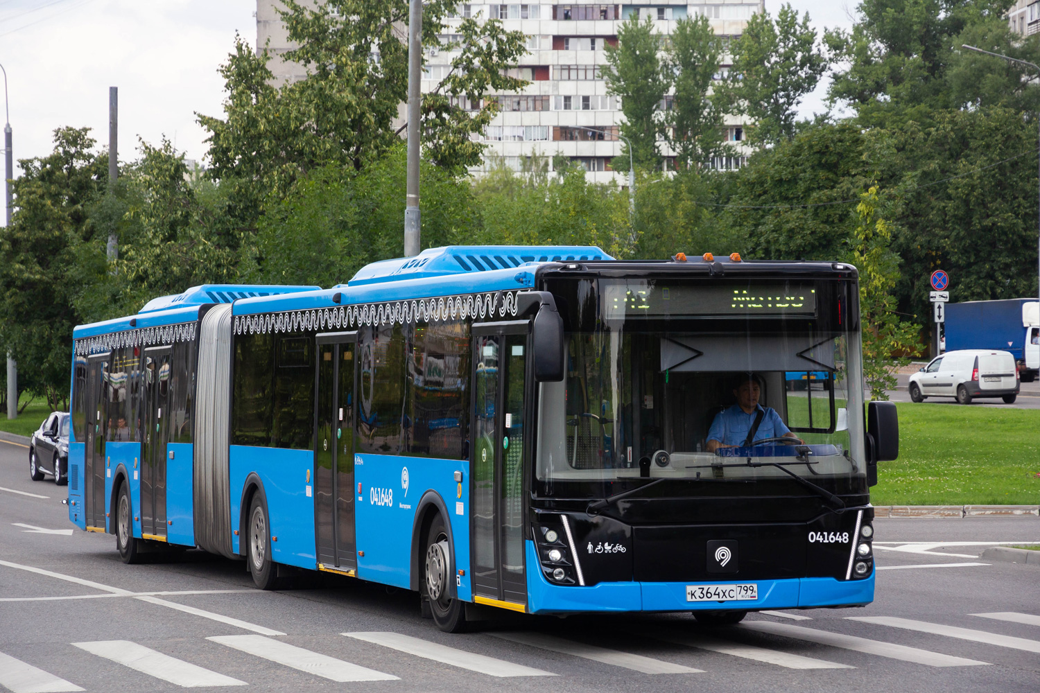 Москва, ЛиАЗ-6213.65 № 041648