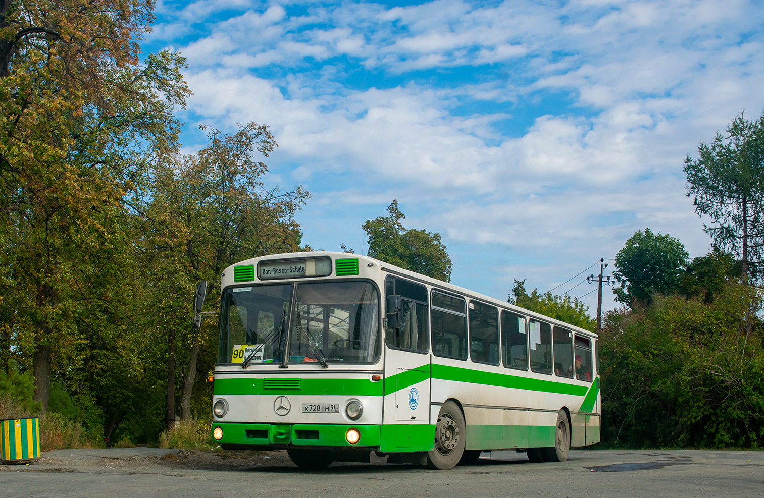 Свердловская область, Mercedes-Benz O305 № Х 728 ЕМ 96