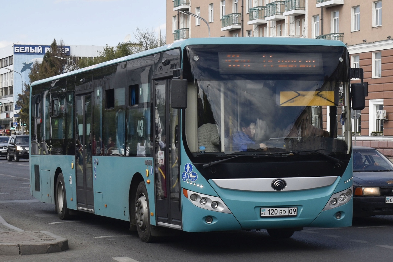 Карагандинская область, Yutong ZK6118HGA № 120 BD 09
