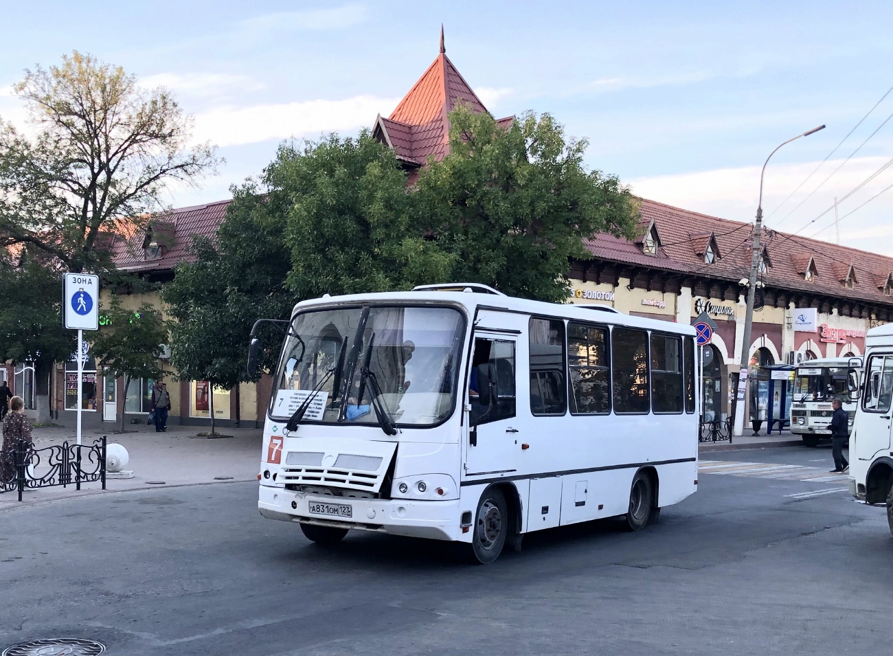 Краснодарский край, ПАЗ-320302-08 № А 831 ОМ 123