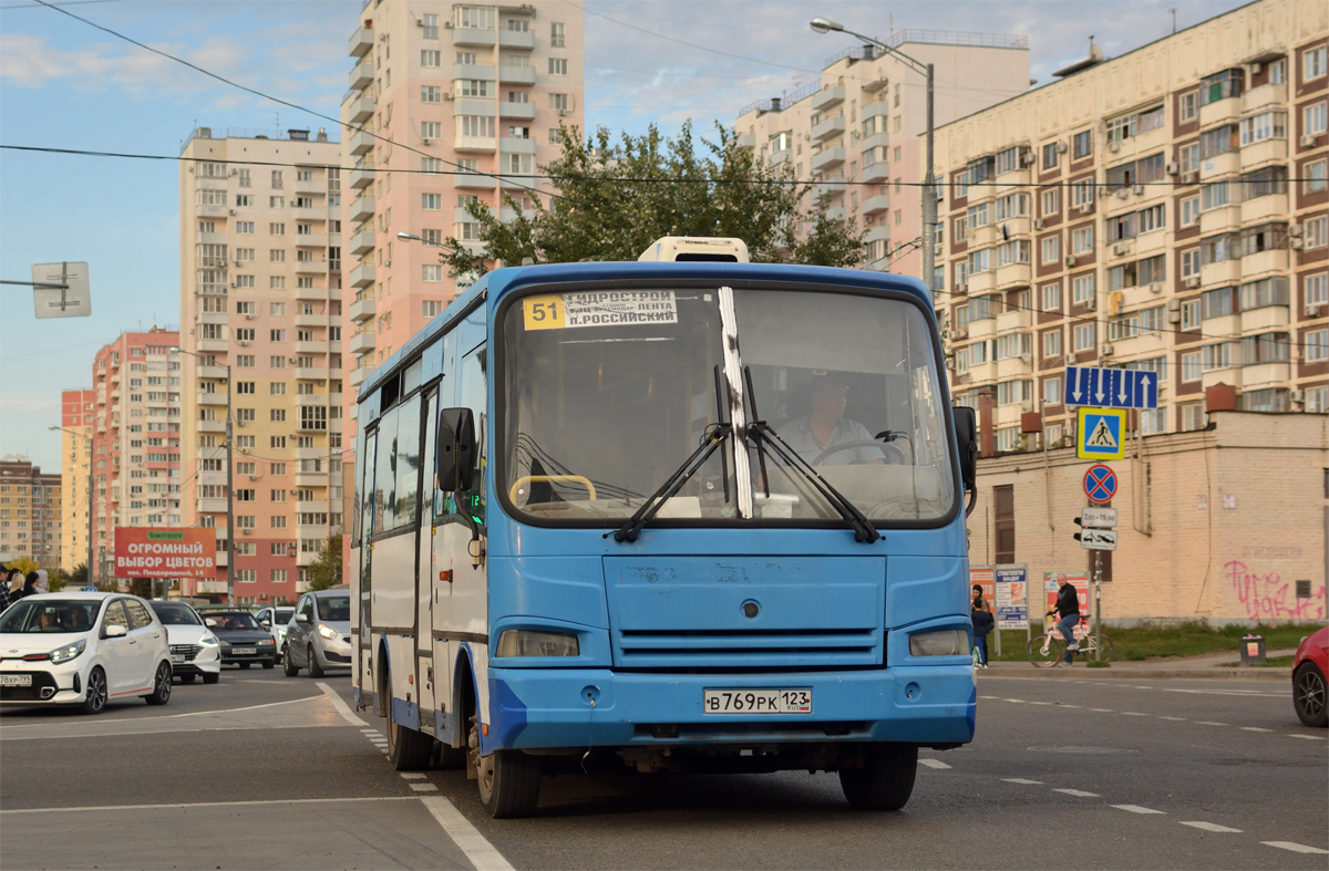 Краснодарский край, ПАЗ-320401-01 № В 769 РК 123