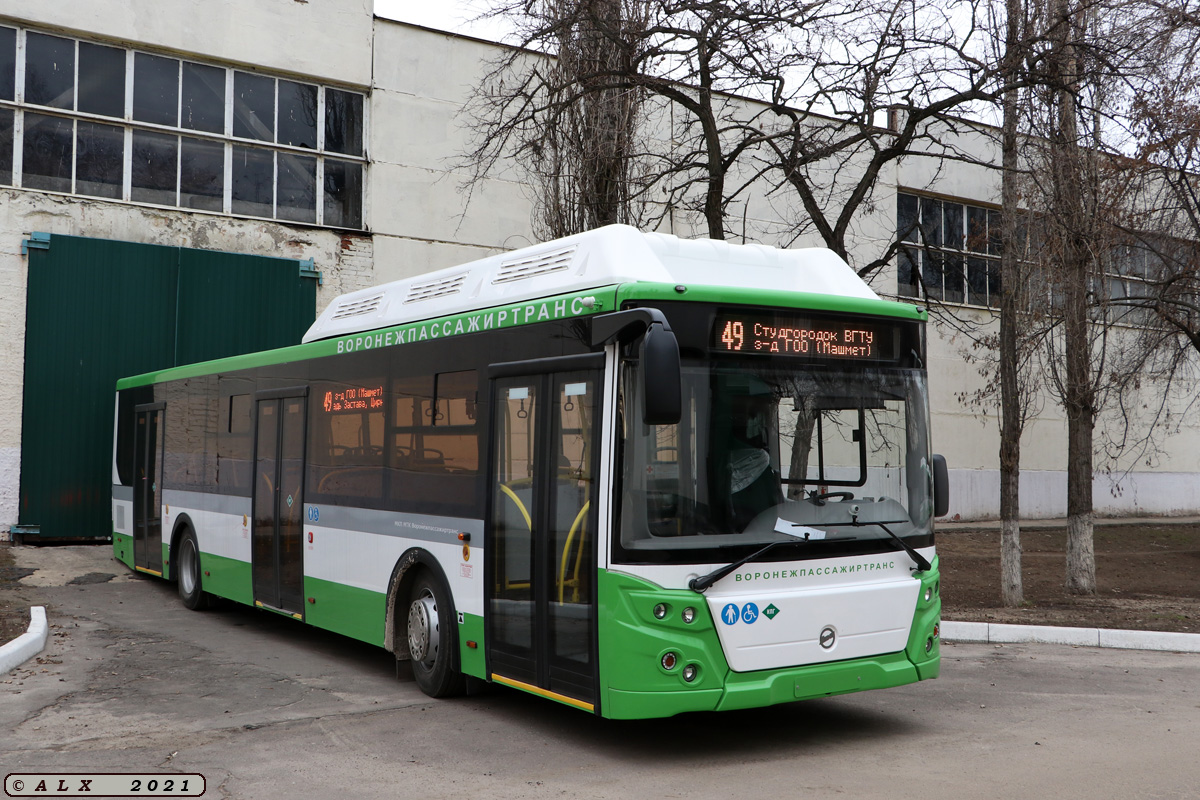 Воронежская область, ЛиАЗ-5292.67 (CNG) № Е 569 ЕН 136