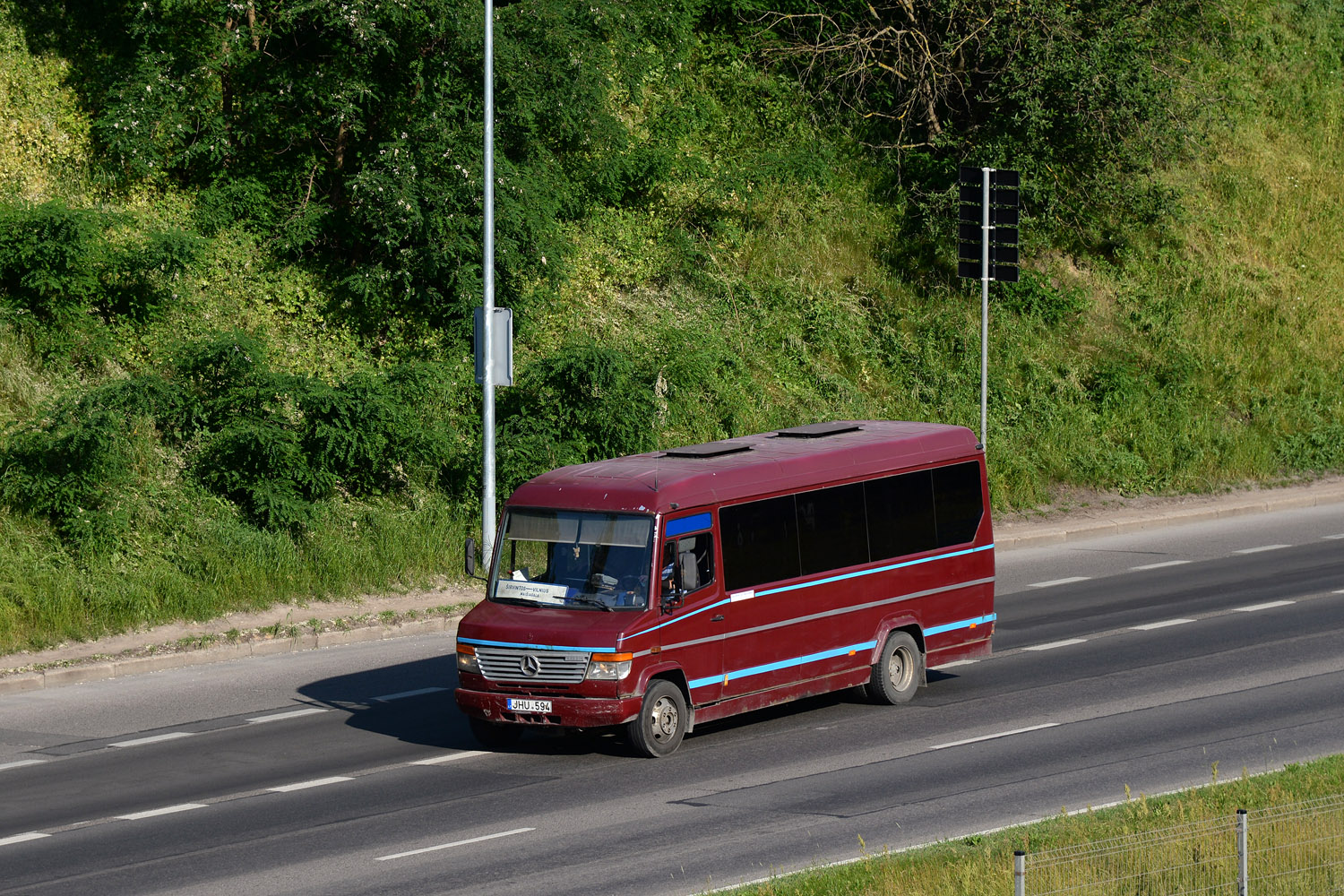 Литва, Mercedes-Benz Vario 814D № JHU 594
