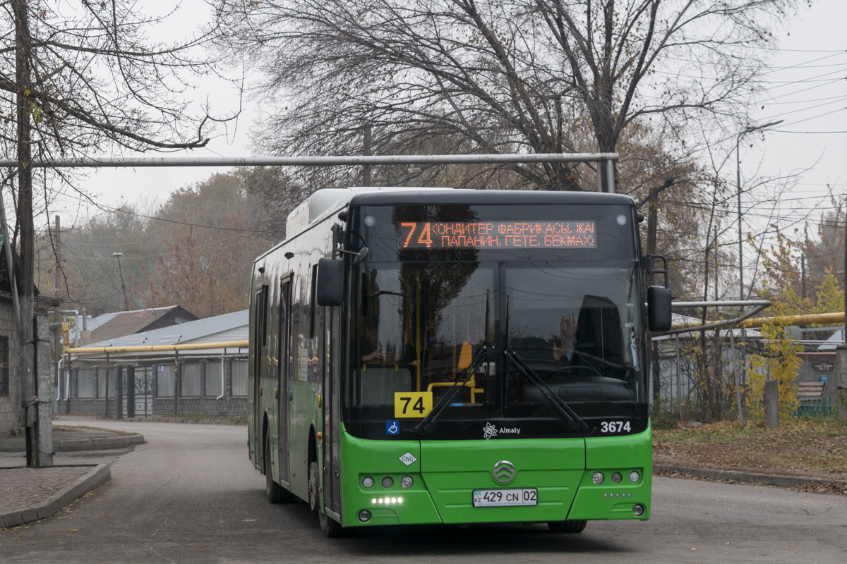 Almaty, Golden Dragon XML6125CN (Hyundai Trans Auto) # 3674