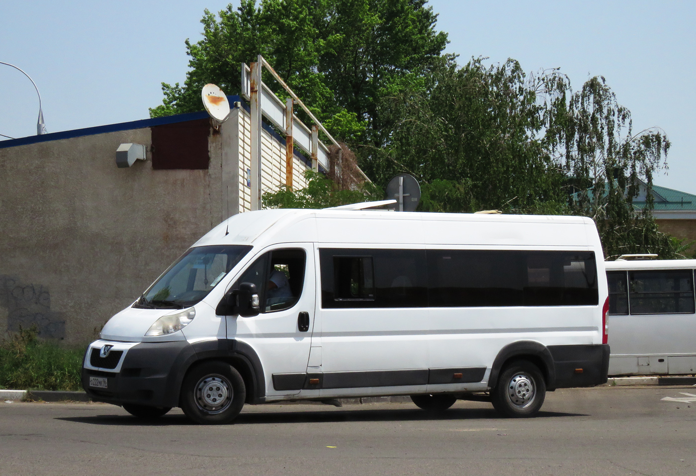 Краснодарский край, IRITO Boxer L4H2 (Z8P) № О 222 МК 96