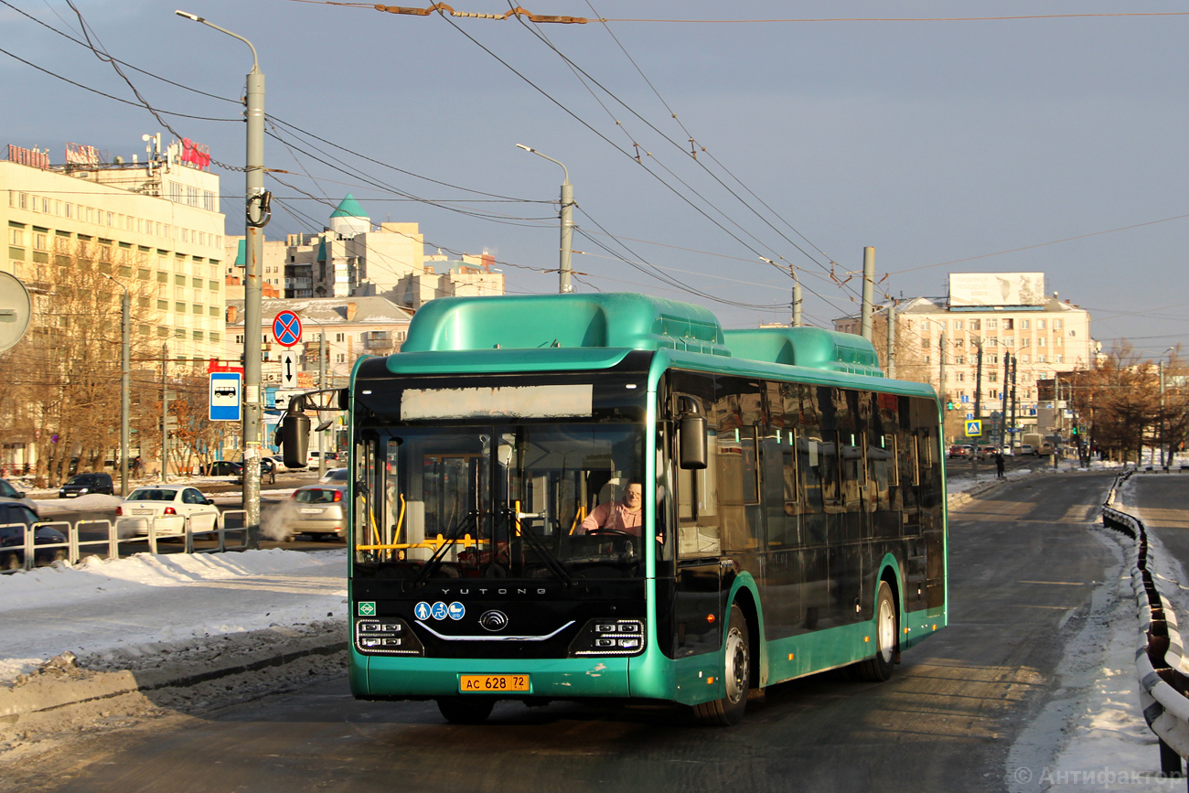 Челябинская область, Yutong ZK6116HG № АС 628 72