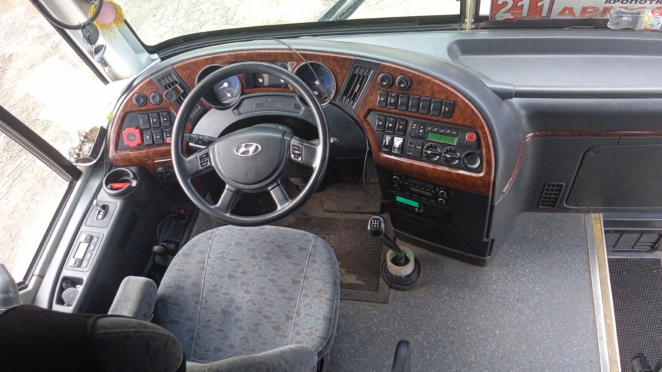 Краснодарский край, Hyundai Universe Space Luxury № Х 991 ВК 193