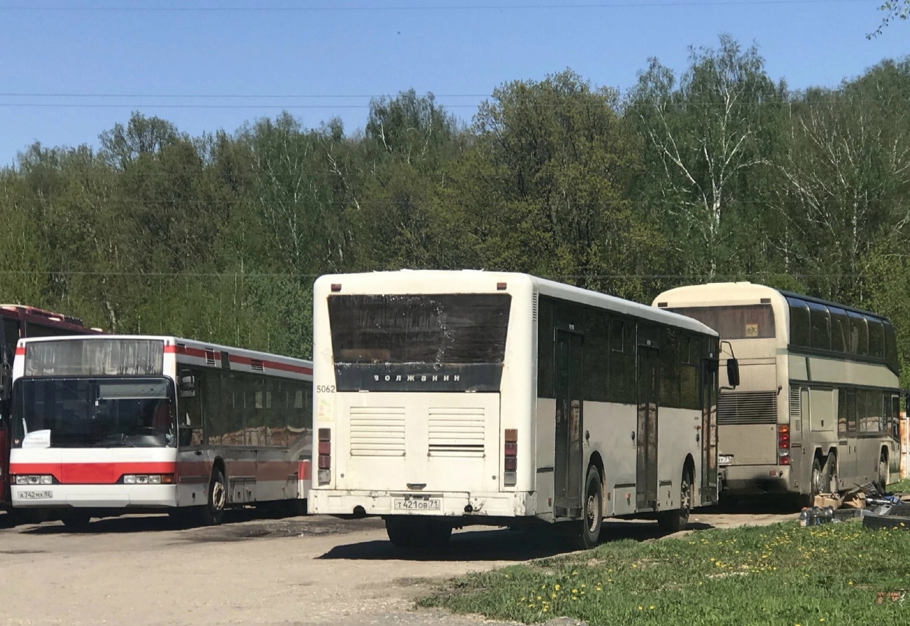 Тульская область, Волжанин-5270-10-06 № Т 421 ОВ 71 Тульская область, Волжанин-5270-10-06 № Т 421 ОВ 71