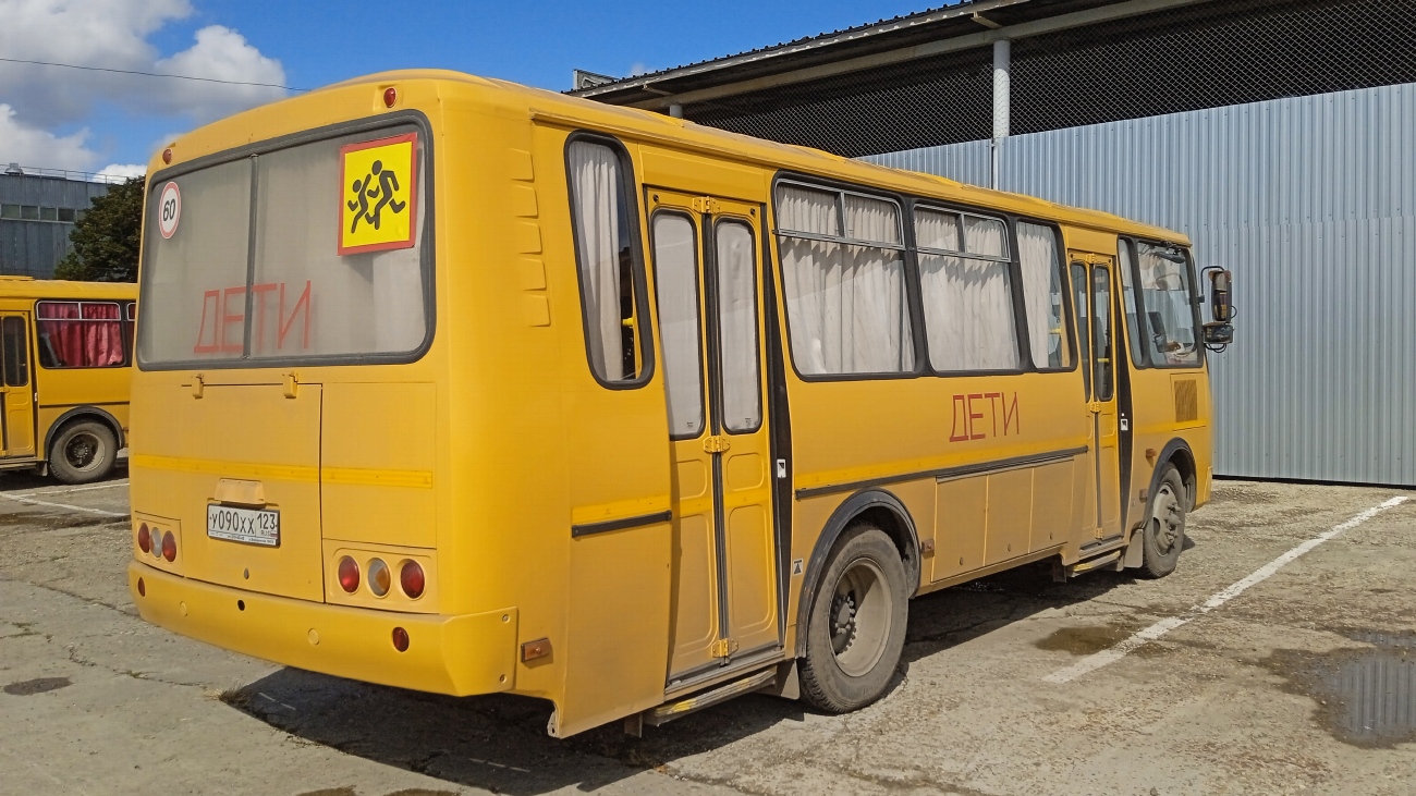Краснодарский край, ПАЗ-423470-04 № У 090 ХХ 123