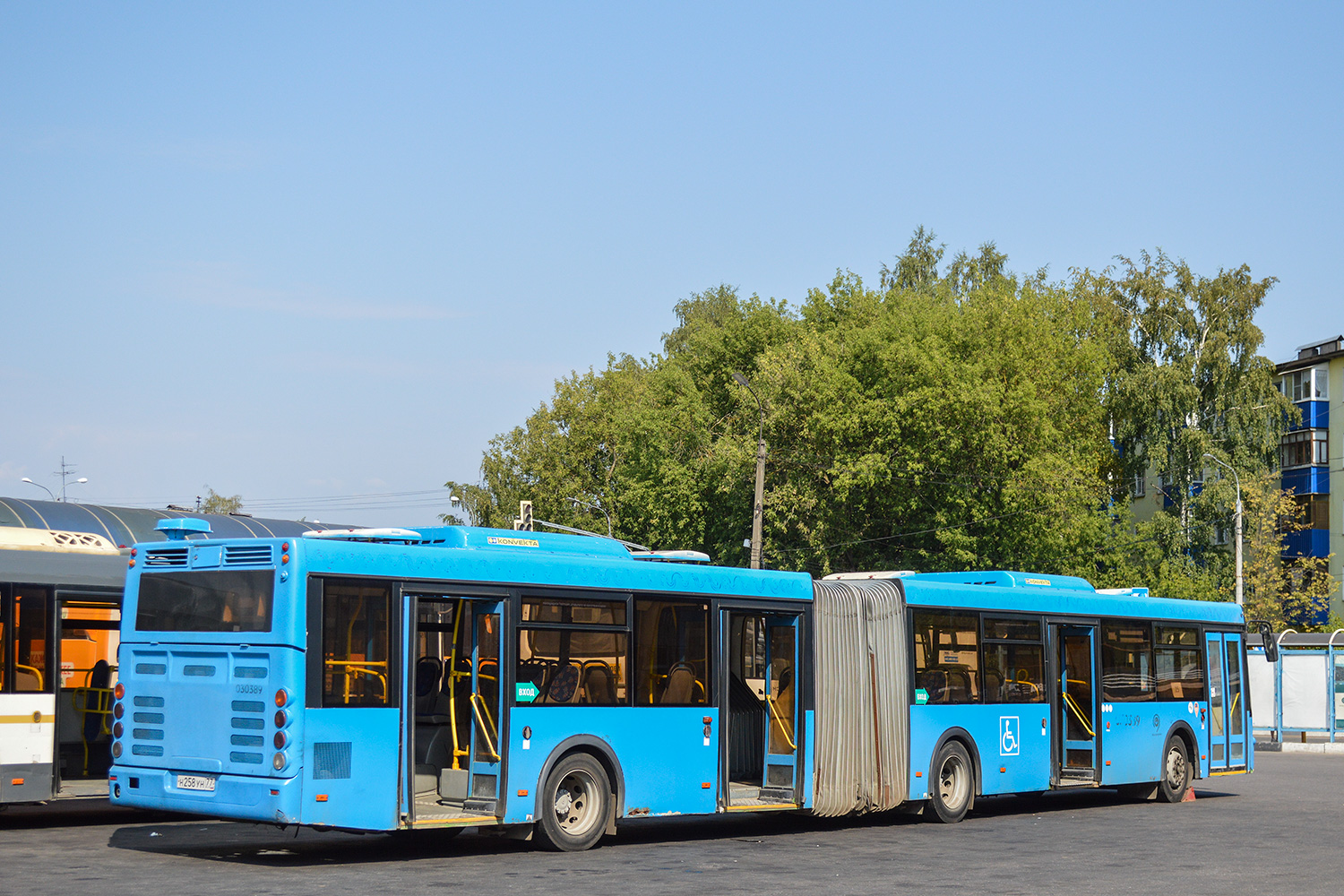 Moscow region, LiAZ-6213.22 # 085402