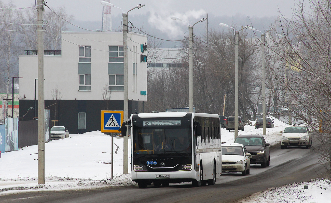 Пензенская область, Yutong ZK6116HG № С 528 РВ 58