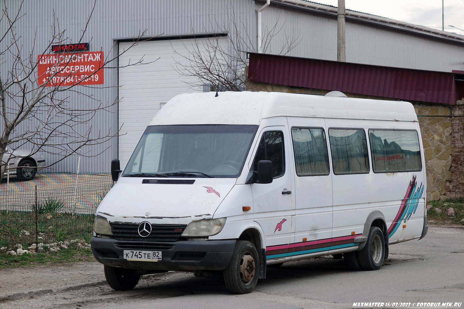 Республика Крым, Mercedes-Benz Sprinter W901–905 (T1N) № К 745 ТЕ 82