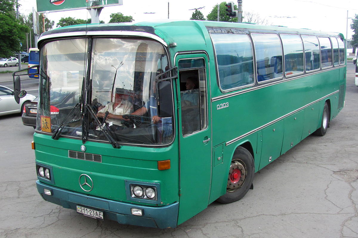 Днепропетровская область, Mercedes-Benz O303-15RHS № 211-23 АЕ