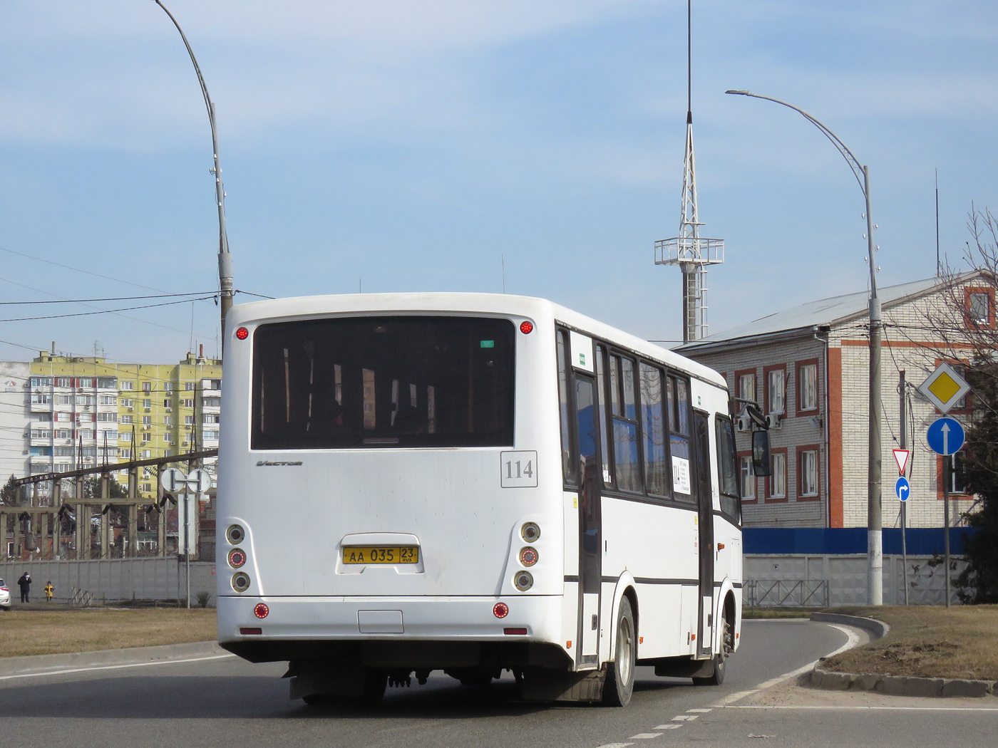 Краснодарский край, ПАЗ-320412-05 "Вектор" № АА 035 23