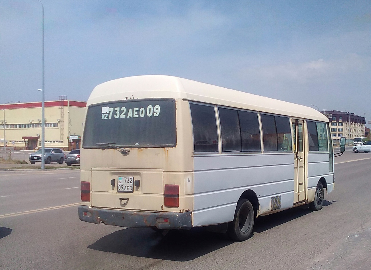 Карагандинская область, Nissan Civilian W40 № 732 AEQ 09