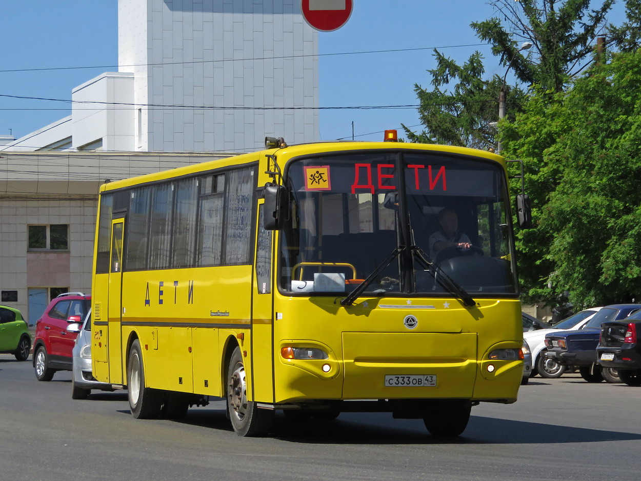 Кировская область, КАвЗ-4238-05 № С 333 ОВ 43