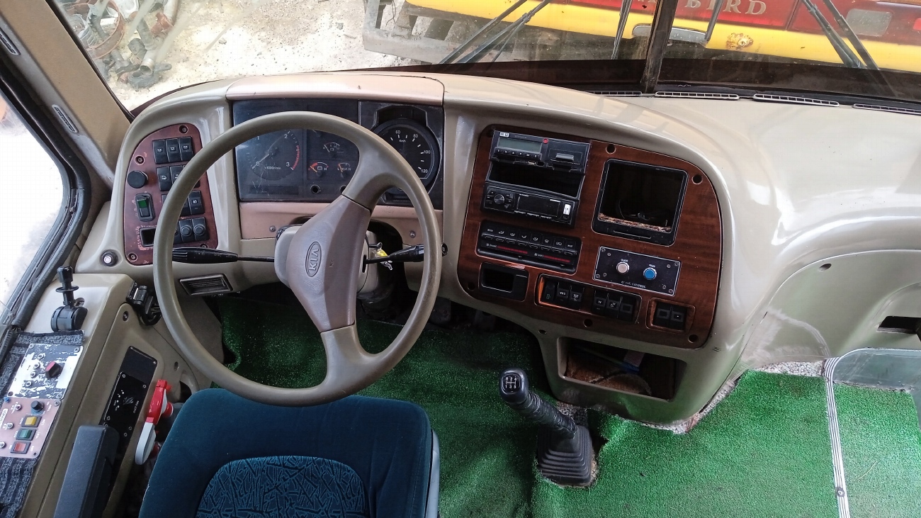 Краснодарский край, Kia KM948 Granbird Greenfield № Х 871 ЕТ 136