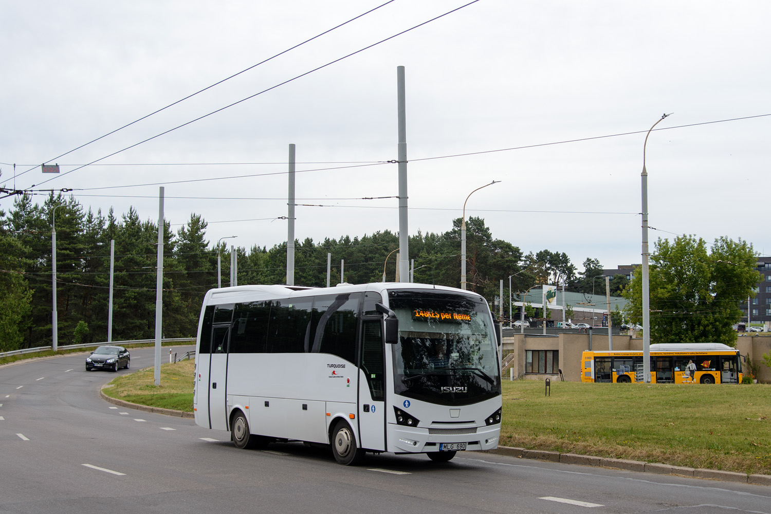Литва, Anadolu Isuzu Turquoise № MLG 690; Литва, Castrosua CS.40 City Versus GNC 12 № 979