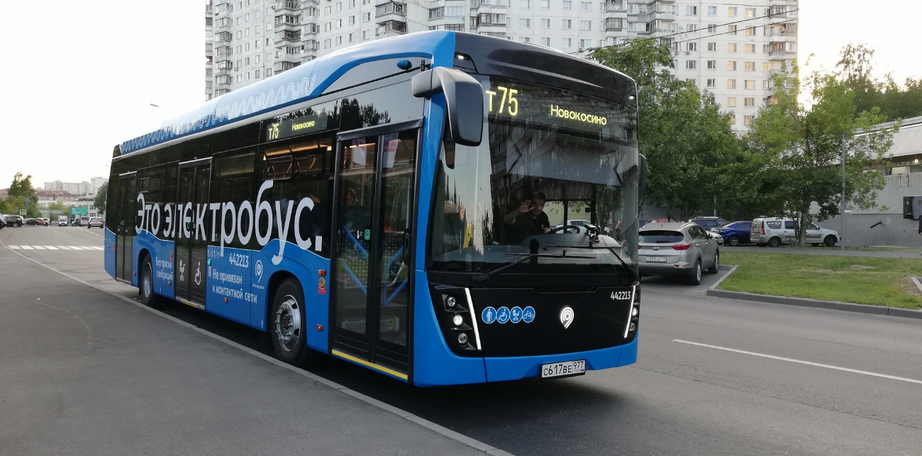 Москва, КАМАЗ-6282 № 442213
