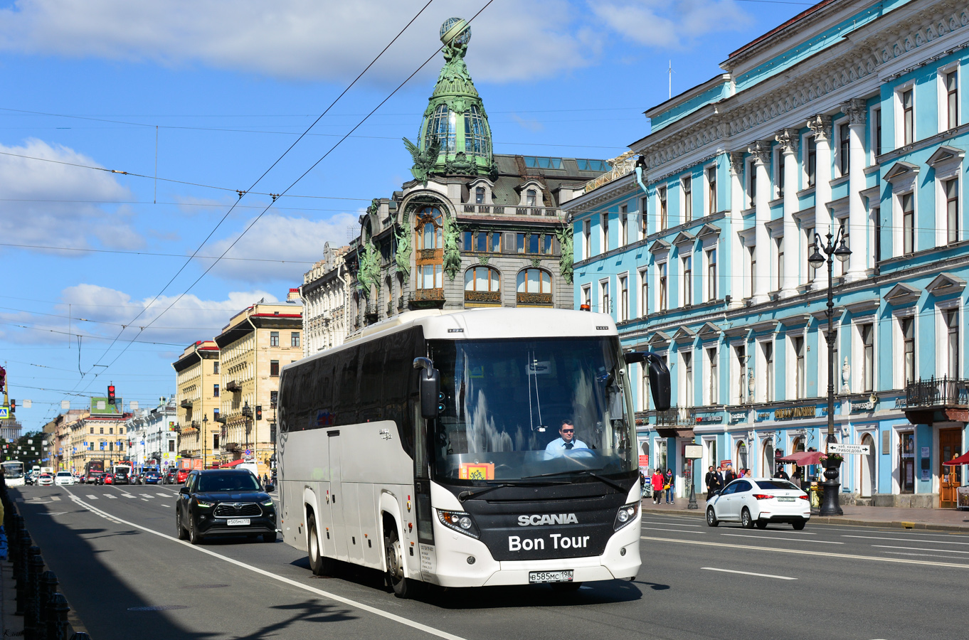Санкт-Петербург, Scania Touring HD 12.0 № В 585 МС 198
