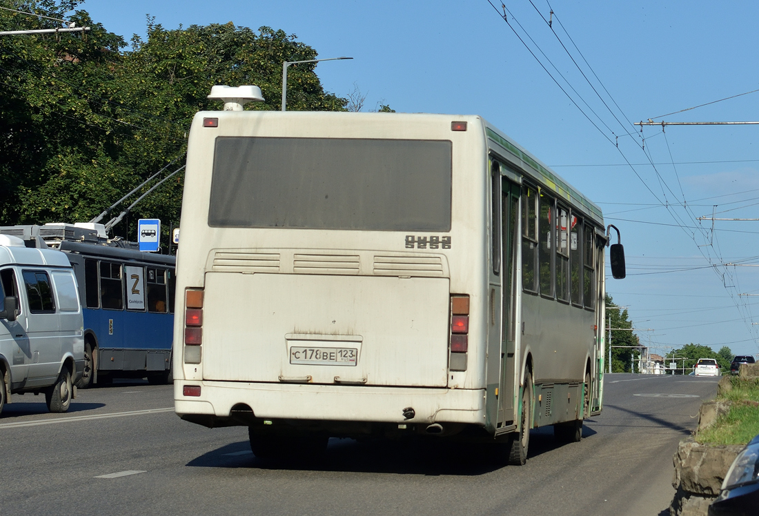 Краснодарский край, ЛиАЗ-5256.35-01 № С 178 ВЕ 123