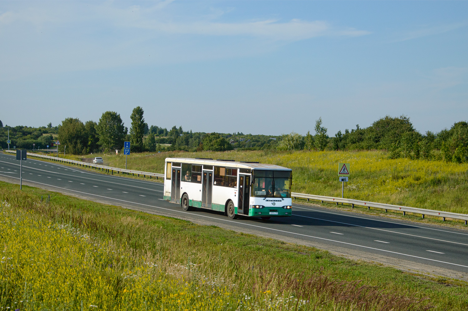 Пензенская область, Волжанин-5270-10-04 № Р 899 НХ 58