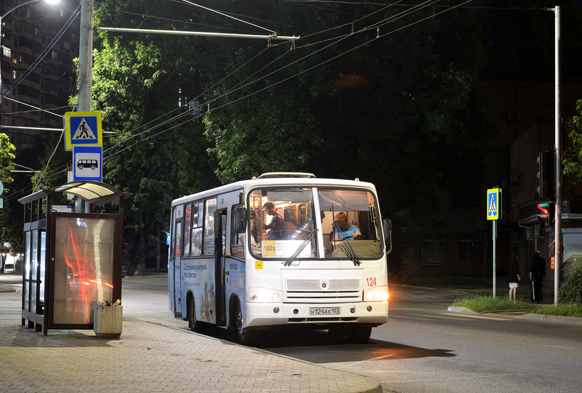 Краснодарский край, ПАЗ-320402-03 № Н 124 АХ 123