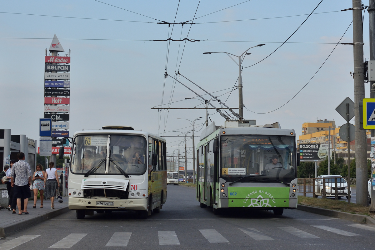 Краснодарский край, ПАЗ-320302-08 № М 741 ОВ 123