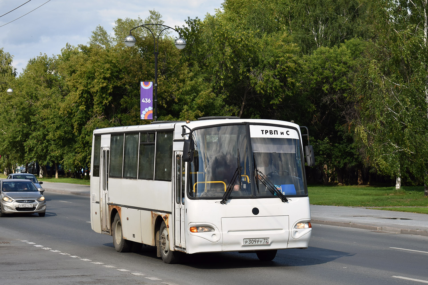 Тюменская область, КАвЗ-4235-11 (2-2) № Р 309 РУ 72