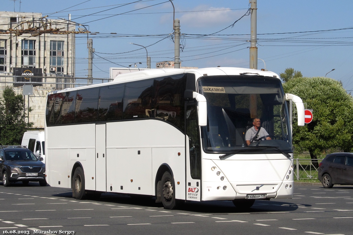 Saint Petersburg, Jonckheere Arrow # К 686 ХР 178