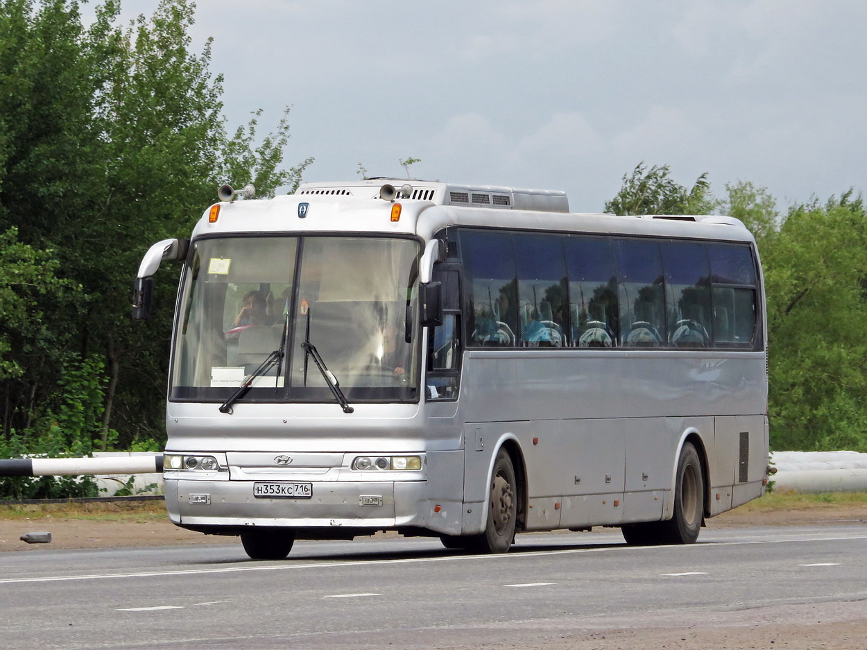 Татарстан, Hyundai AeroSpace LD № Н 353 КС 716