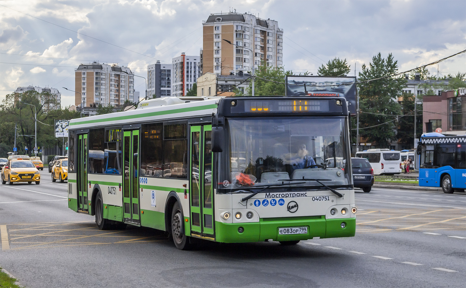 Москва, ЛиАЗ-5292.22 (2-2-2) № 040751