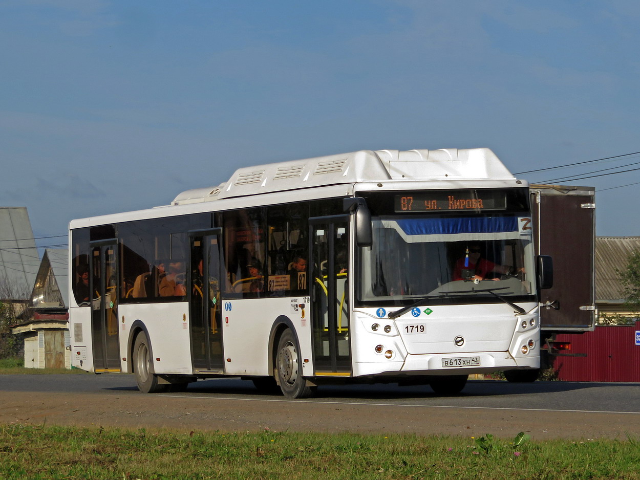 Кировская область, ЛиАЗ-5292.67 (CNG) № х719