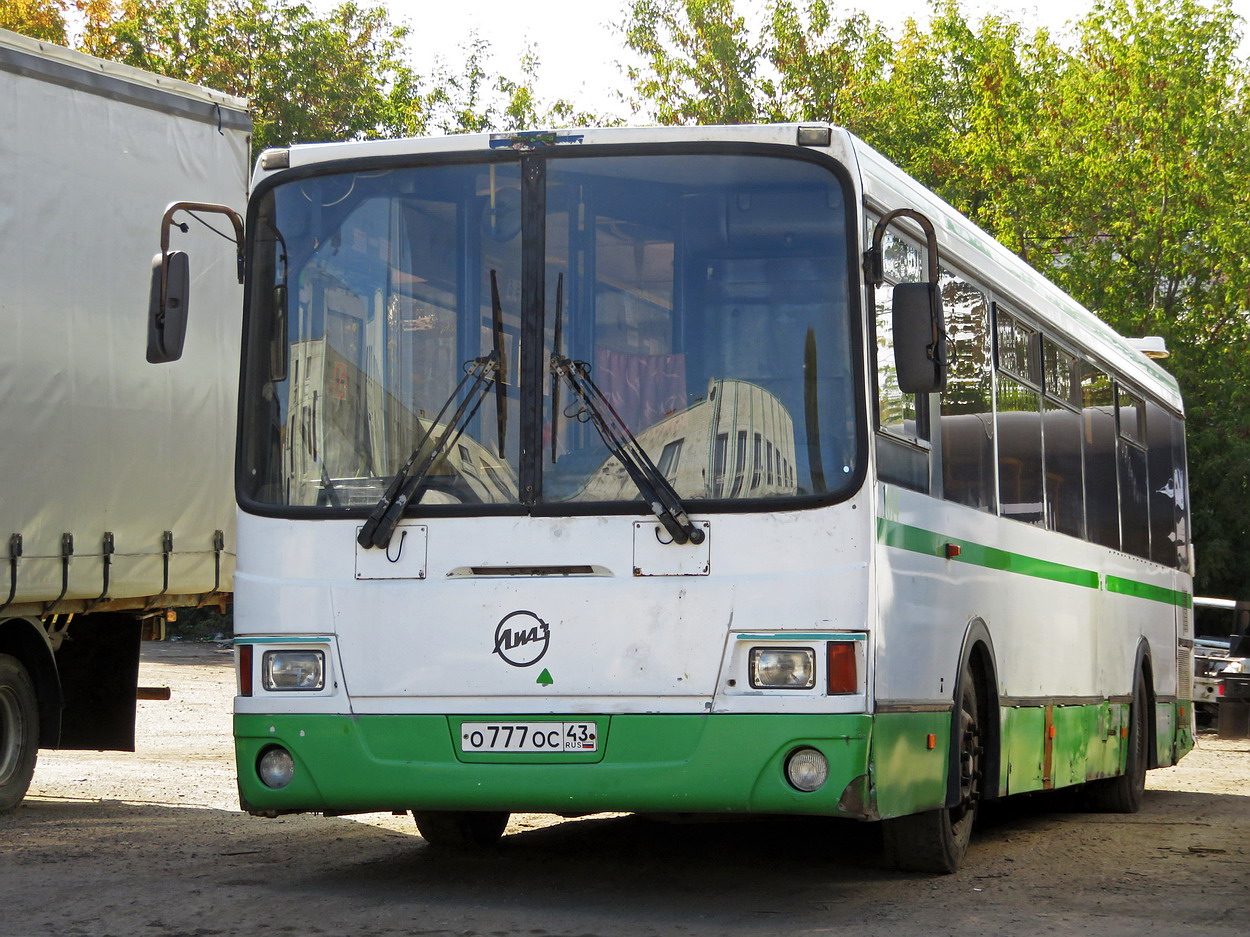 Кировская область, ЛиАЗ-5256.36 № О 777 ОС 43