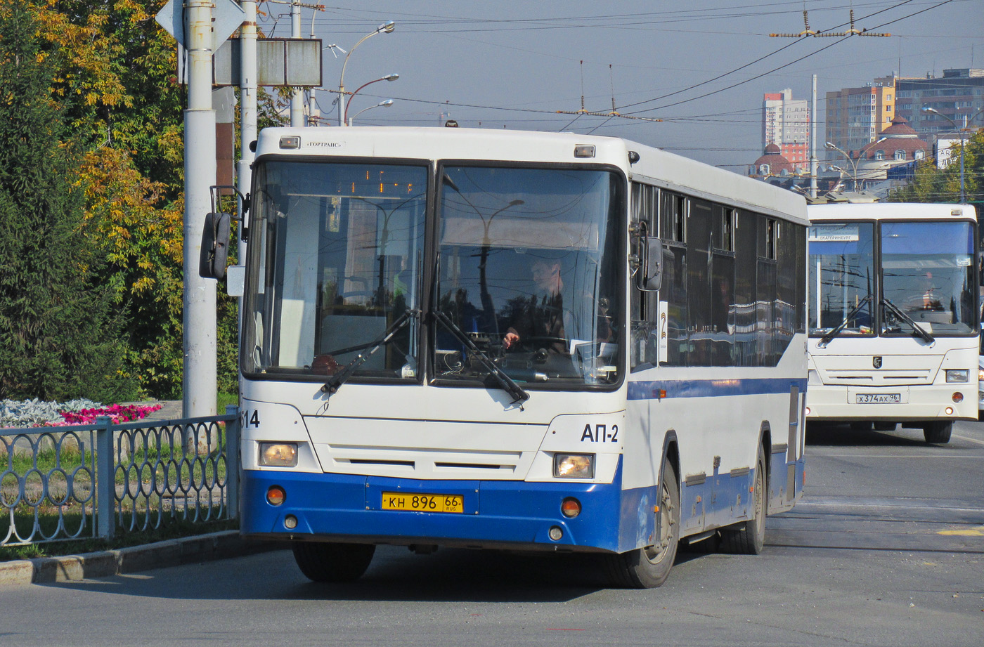 Sverdlovsk region, NefAZ-5299-20-32 # 514
