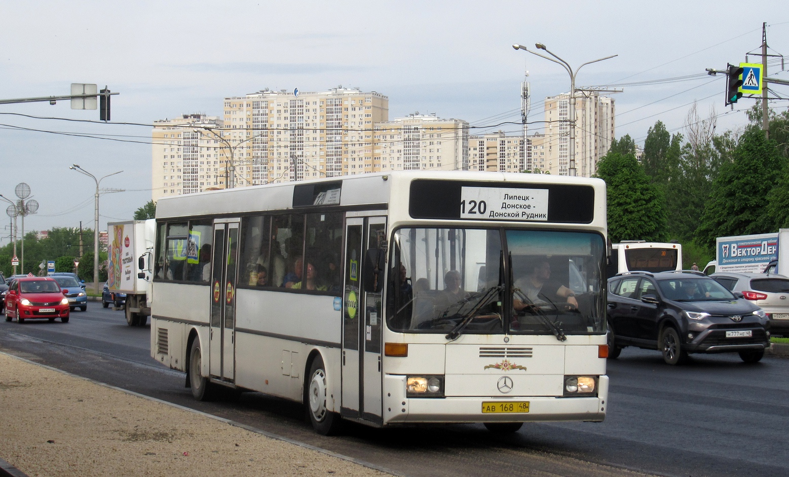 Липецкая область, Mercedes-Benz O405 № АВ 168 48