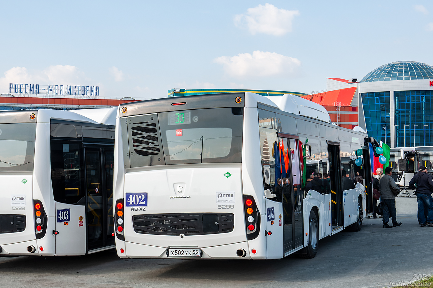 Омская область, НефАЗ-5299-40-57 (CNG) № 402; Омская область — 26.09.2023 — Презентация автобусов НефАЗ-5299-40-57