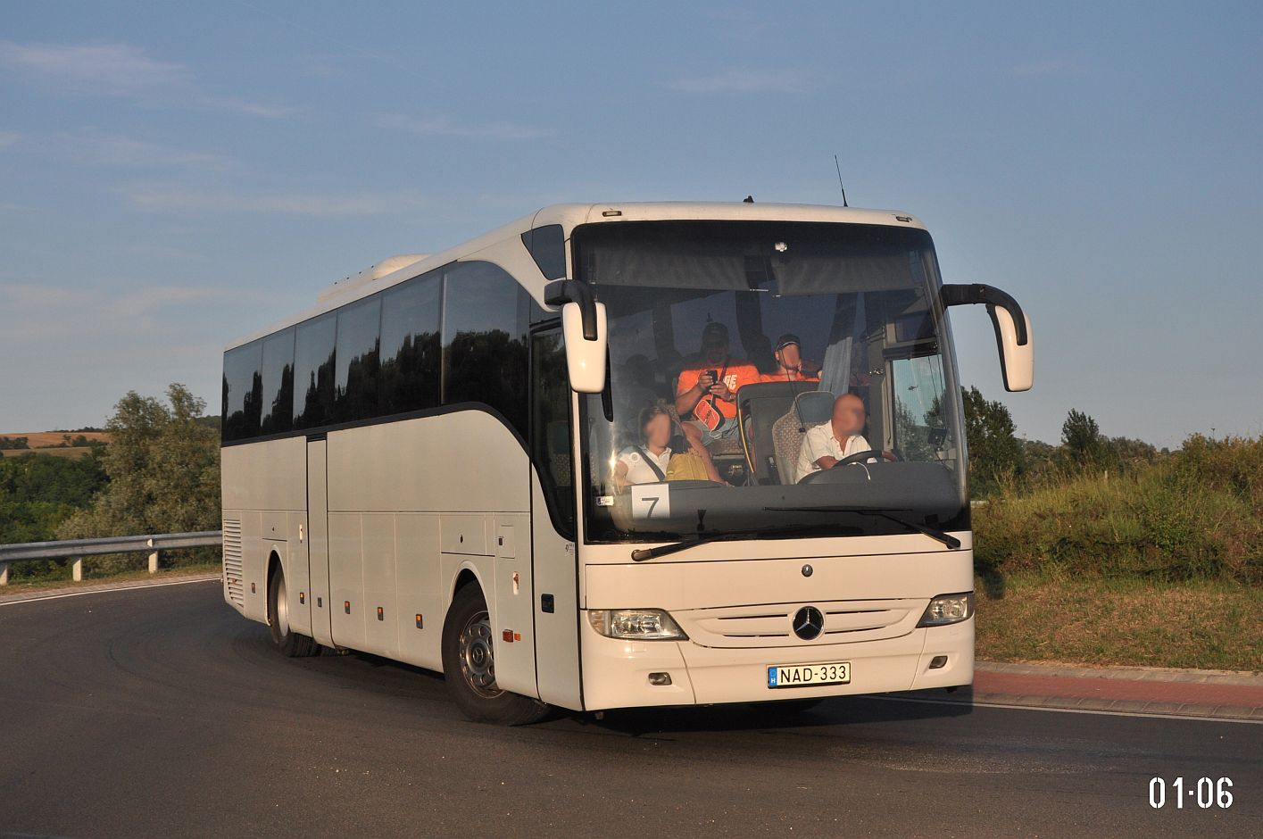 Венгрия, Mercedes-Benz Tourismo II M/2 16RHD № NAD-333