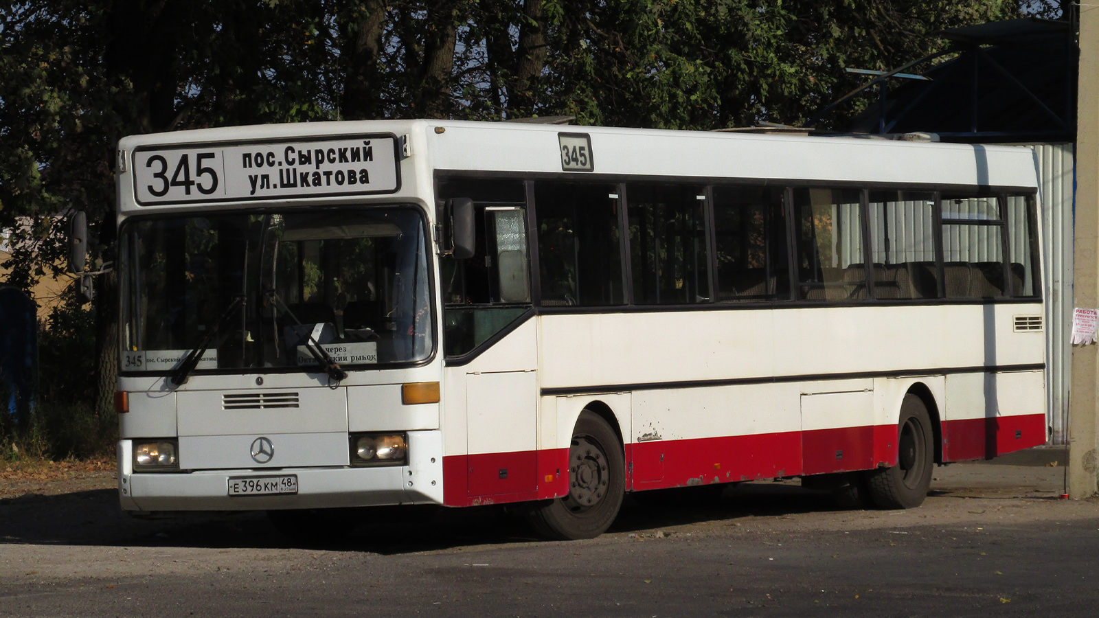 Липецкая область, Mercedes-Benz O405 № Е 396 КМ 48