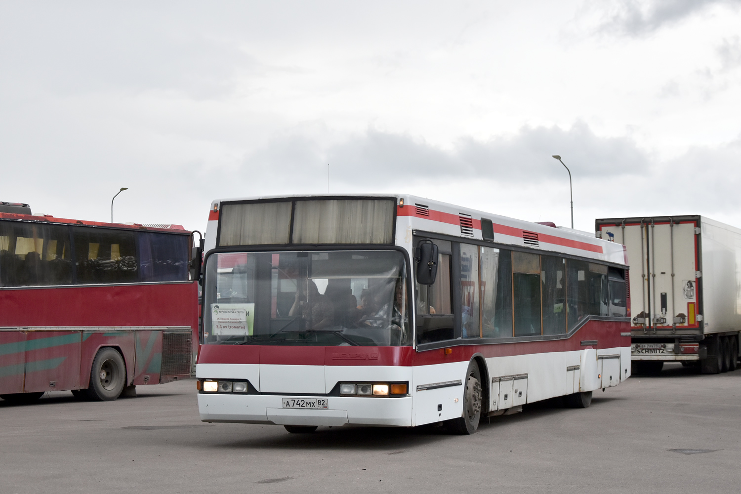 Тульская область, Neoplan N4014NF № А 742 МХ 82