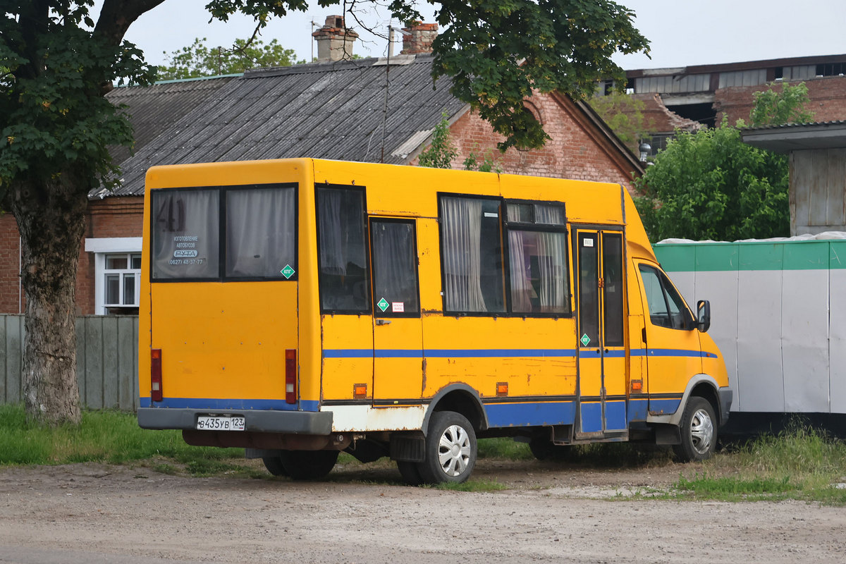 Краснодарский край, Рута 20 № В 435 УВ 123