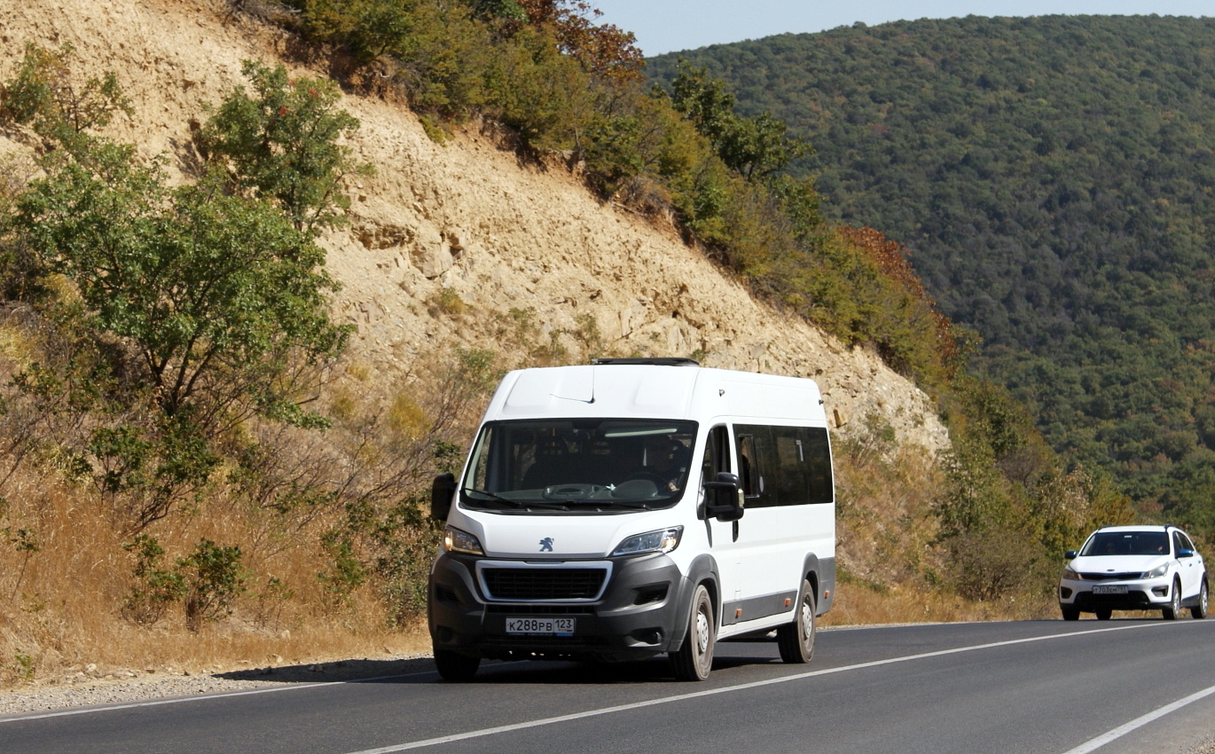 Краснодарский край, Нижегородец-2227SK (Peugeot Boxer) № К 288 РВ 123