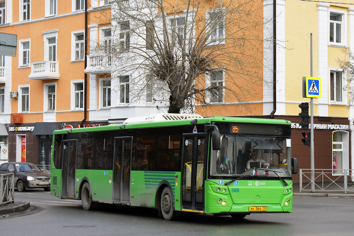 Тюменская область, ЛиАЗ-5292.65 № 569