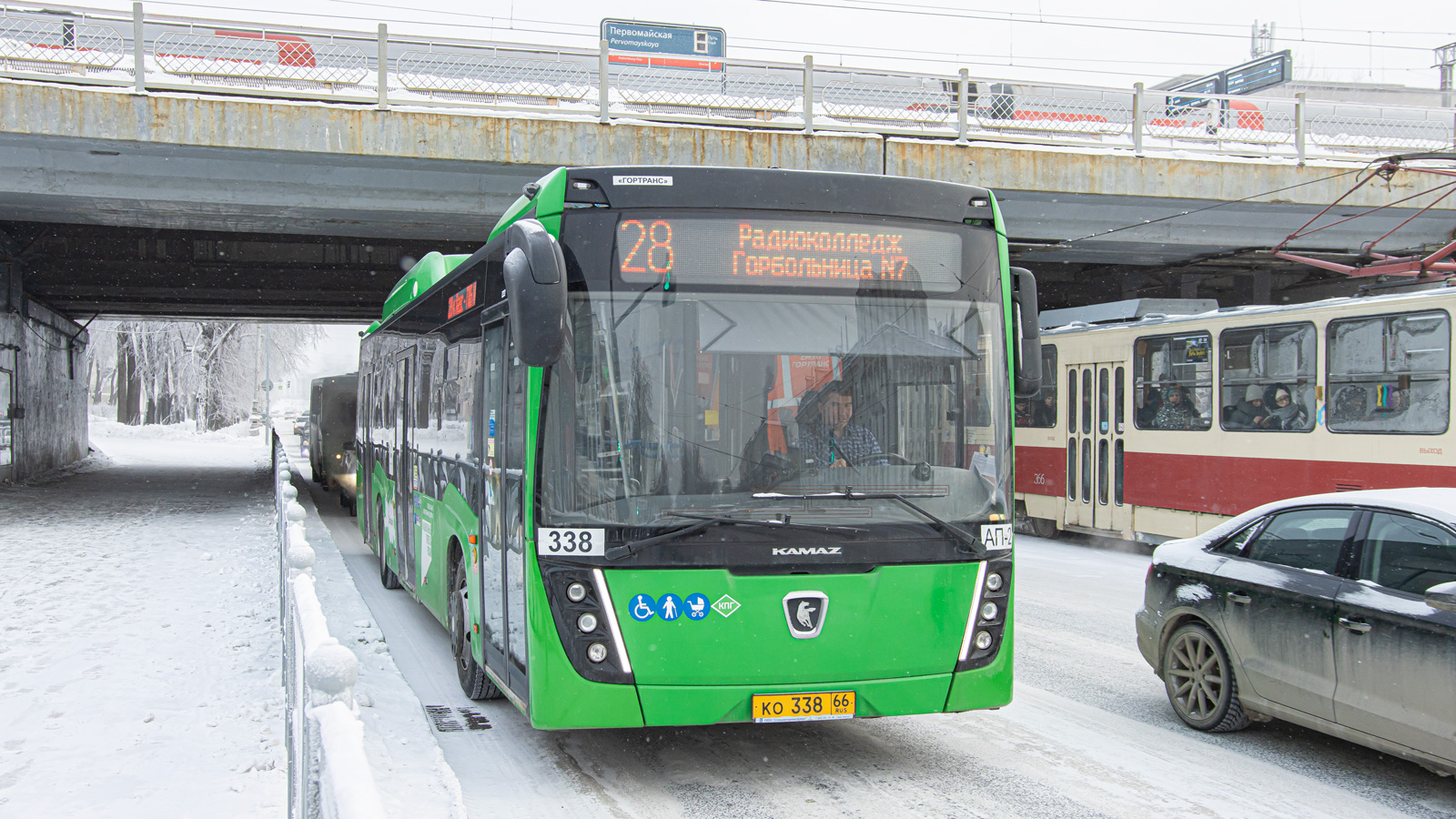 Свердловская область, НефАЗ-5299-40-57 (CNG) № 338