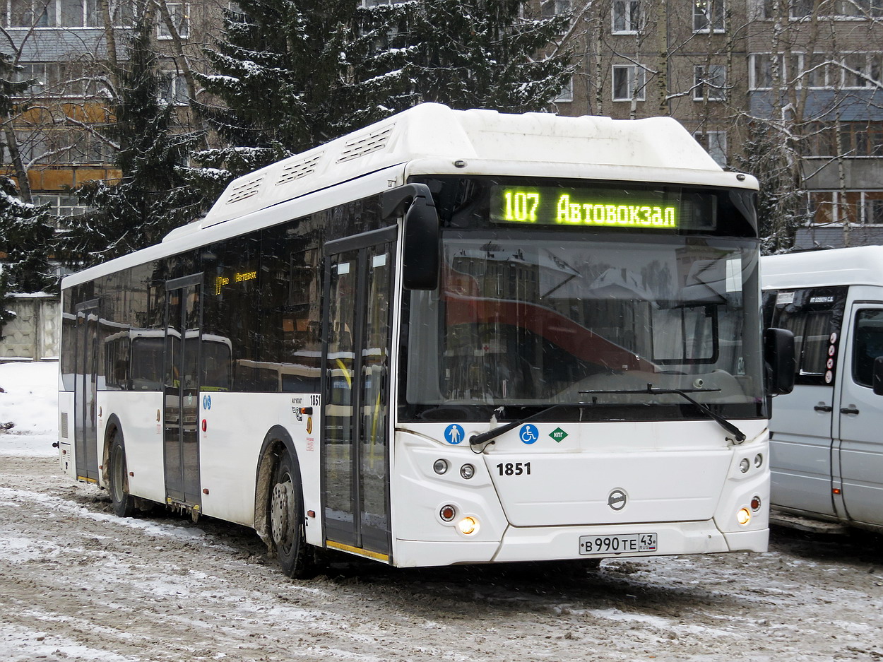 Кировская область, ЛиАЗ-5292.67 (CNG) № х851
