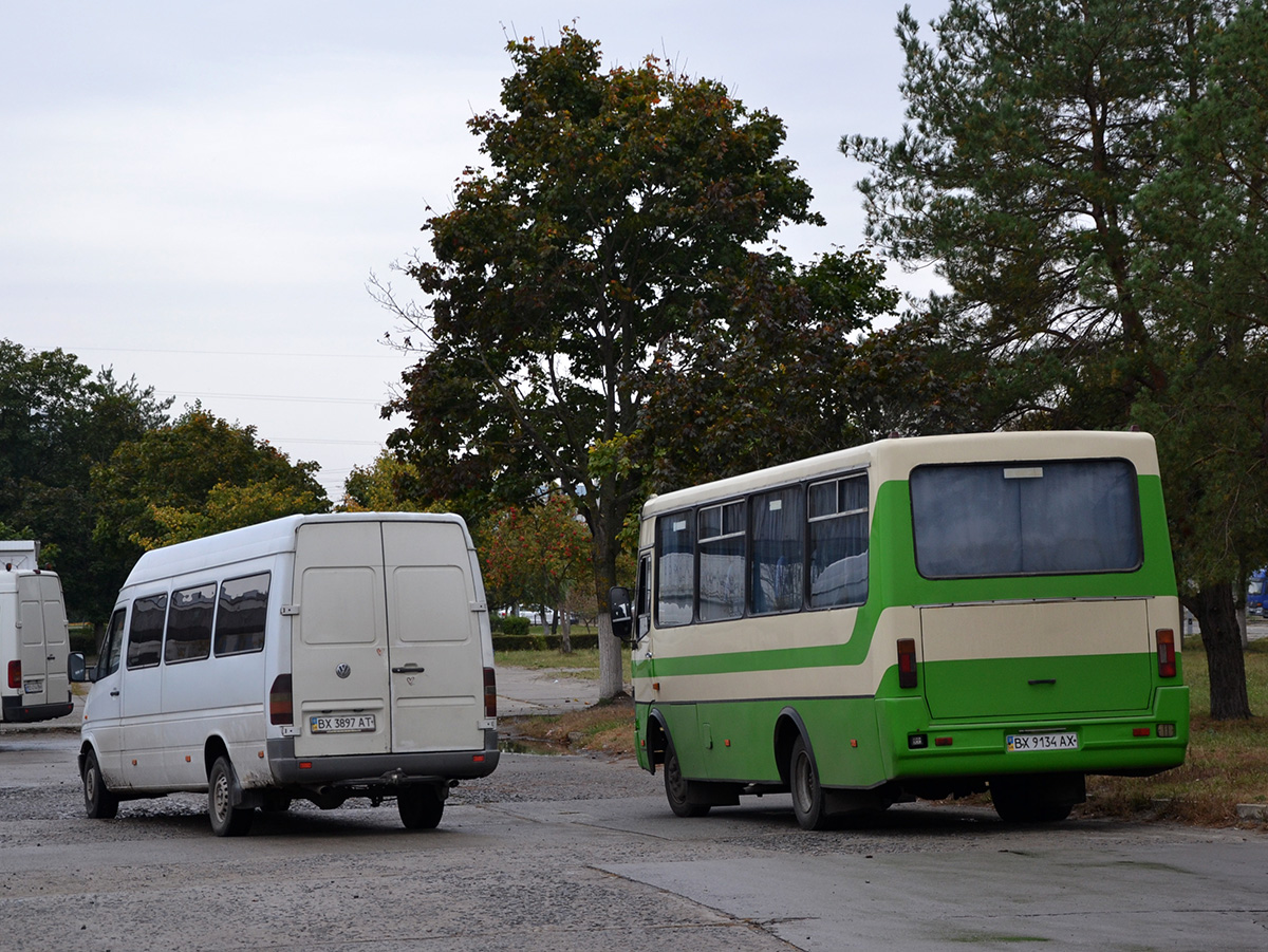 Хмельницкая область, Mercedes-Benz Sprinter W903 312D № BX 3897 AT; Хмельницкая область, БАЗ-А079.09 "Эталон" № BX 9134 AX